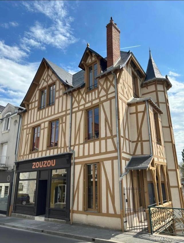 Logis Hotel La Maison A Pan De Bois Vierzon Exterior foto